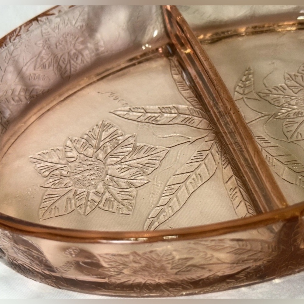 Vintage Jeanette Poinsettia Pink Depression Selenium Glass Divided Relish Dish - Picture 4 of 7